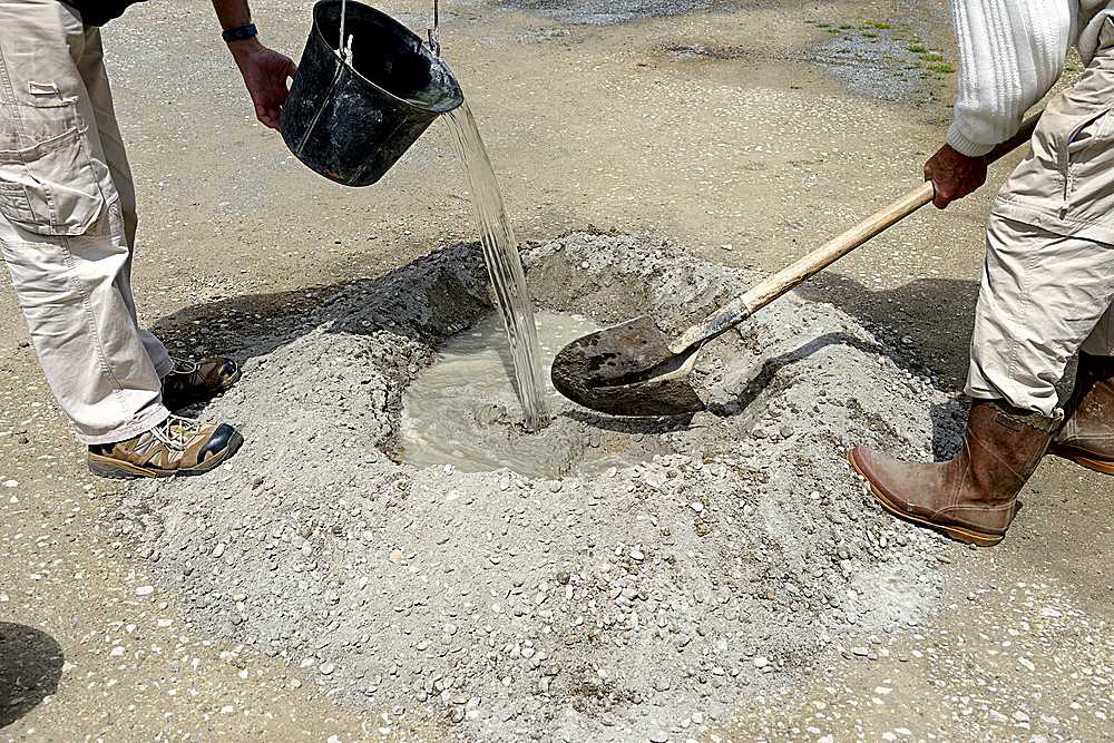 #7 Common Mistakes To Avoid While Pouring Concrete - Maple Concrete Pumping