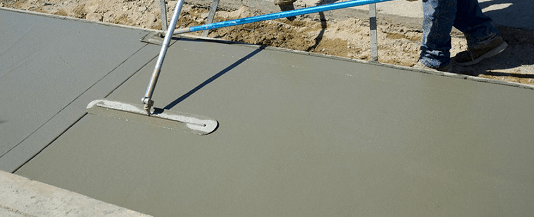 troweling concrete for smooth finish