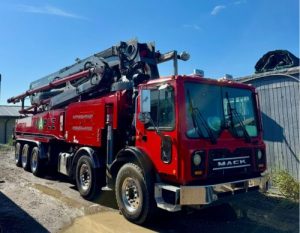 52 M Boom Pump